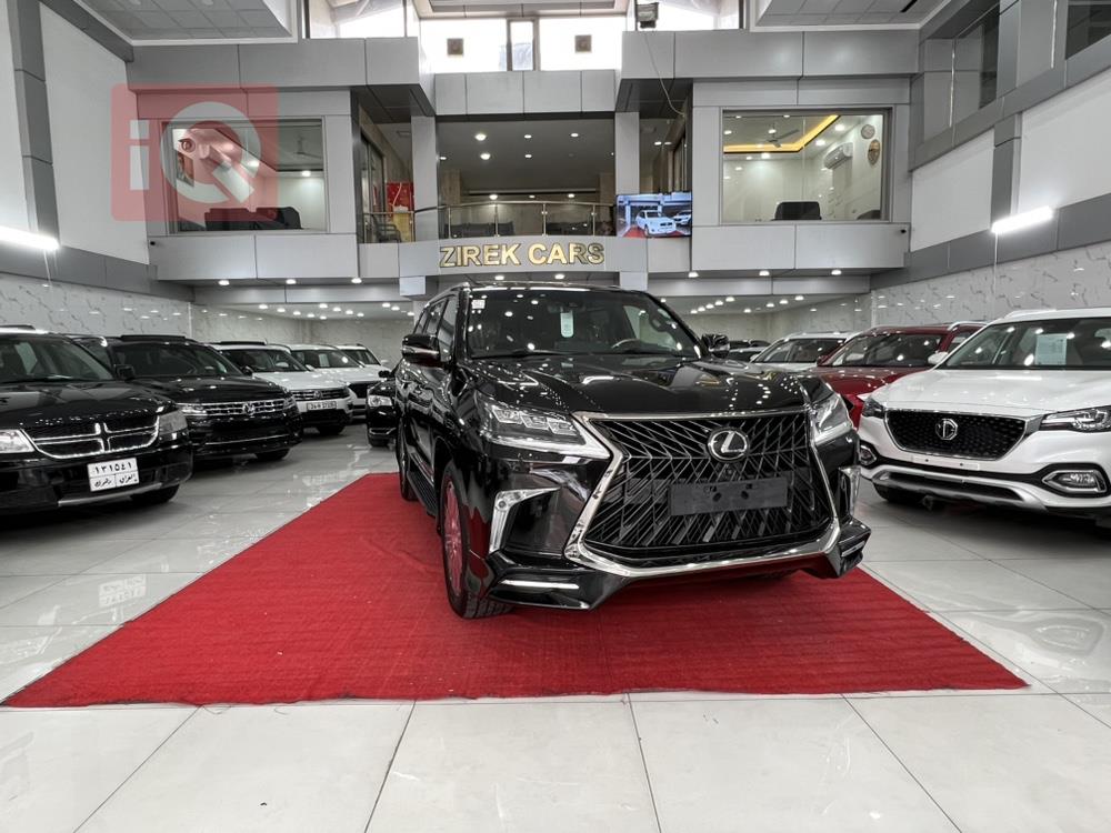 Lexus LX